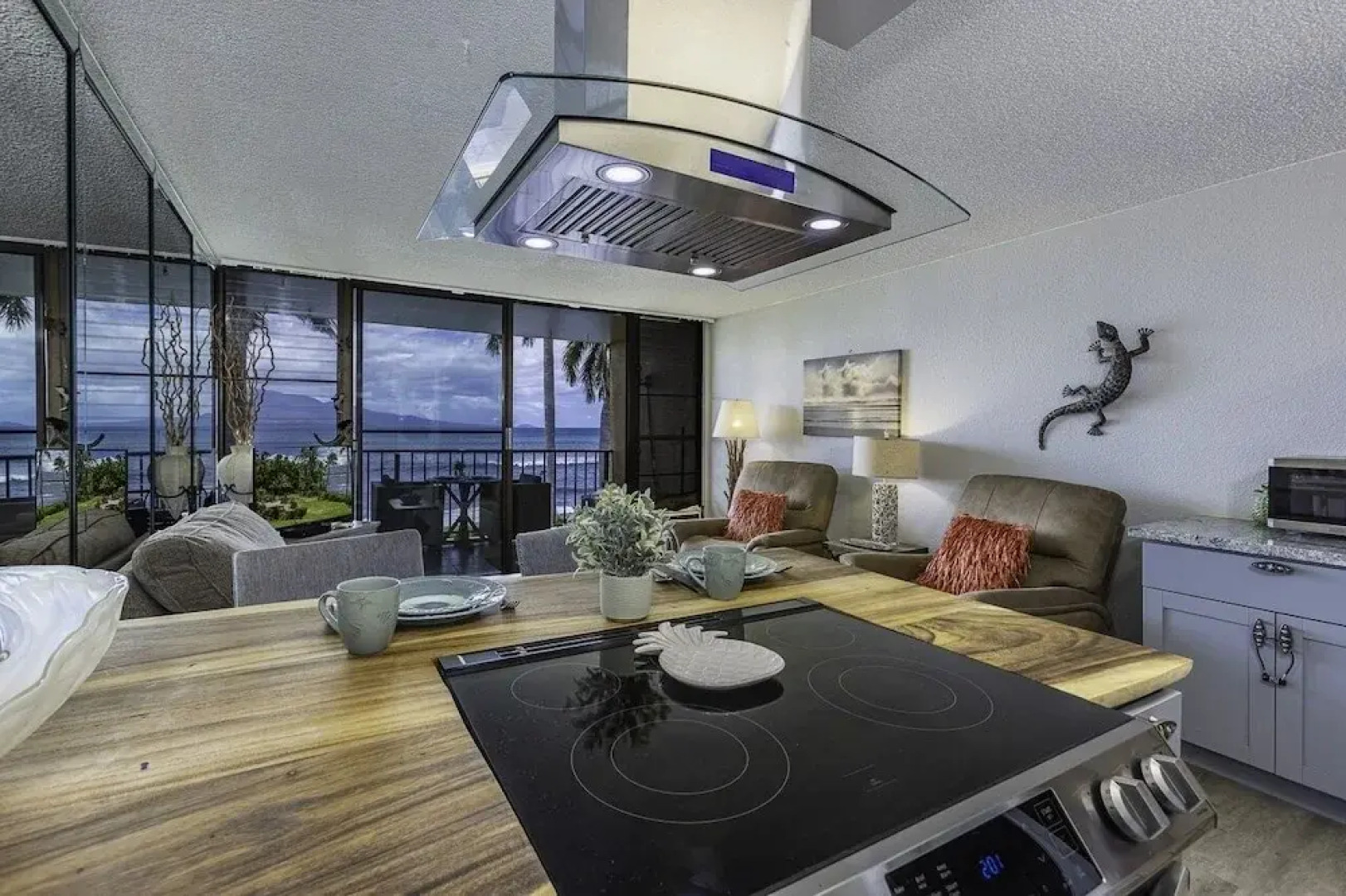 Maalaea Banyans 217 1 Bedroom Condo