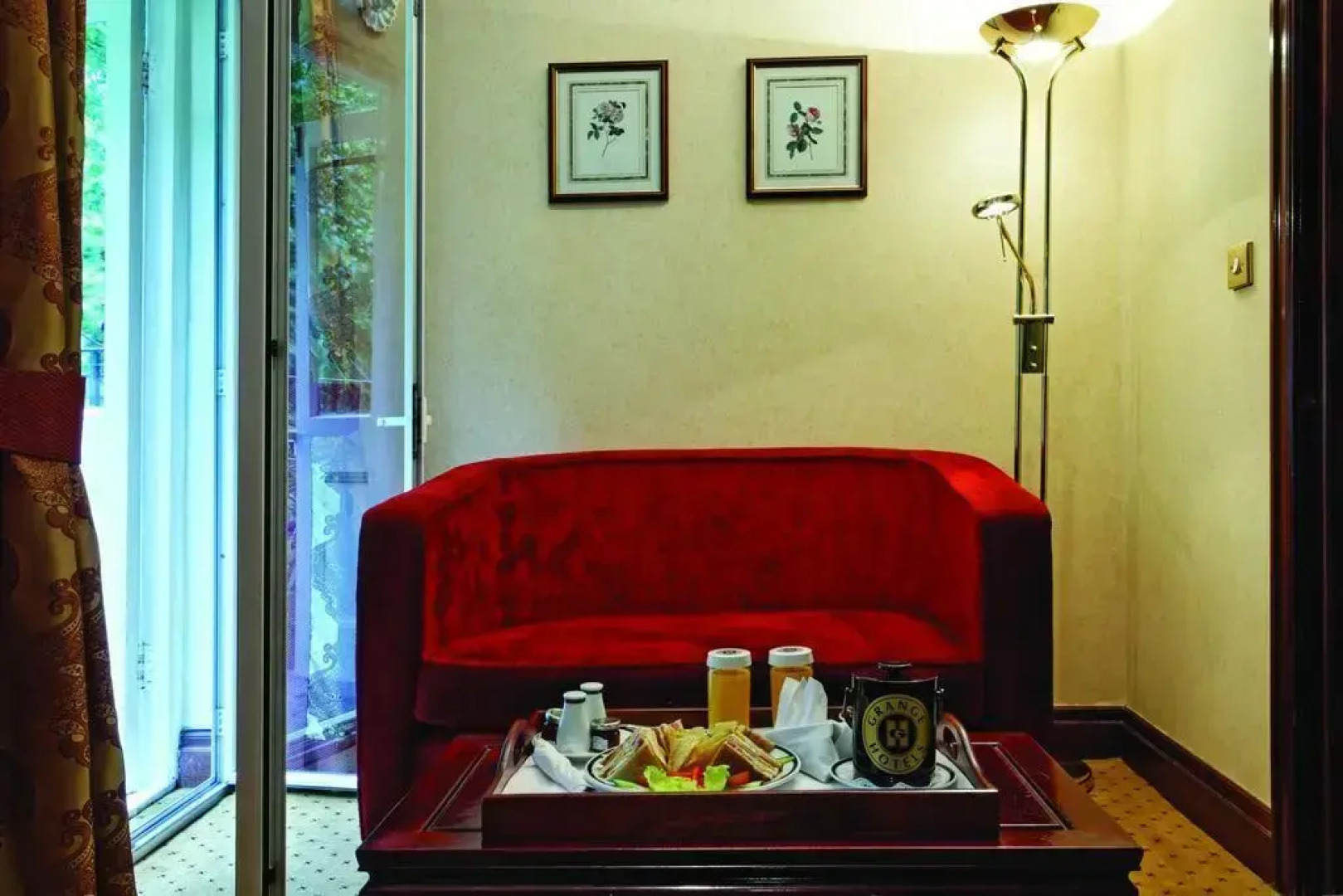 Rochester Hotel by Blue Orchid