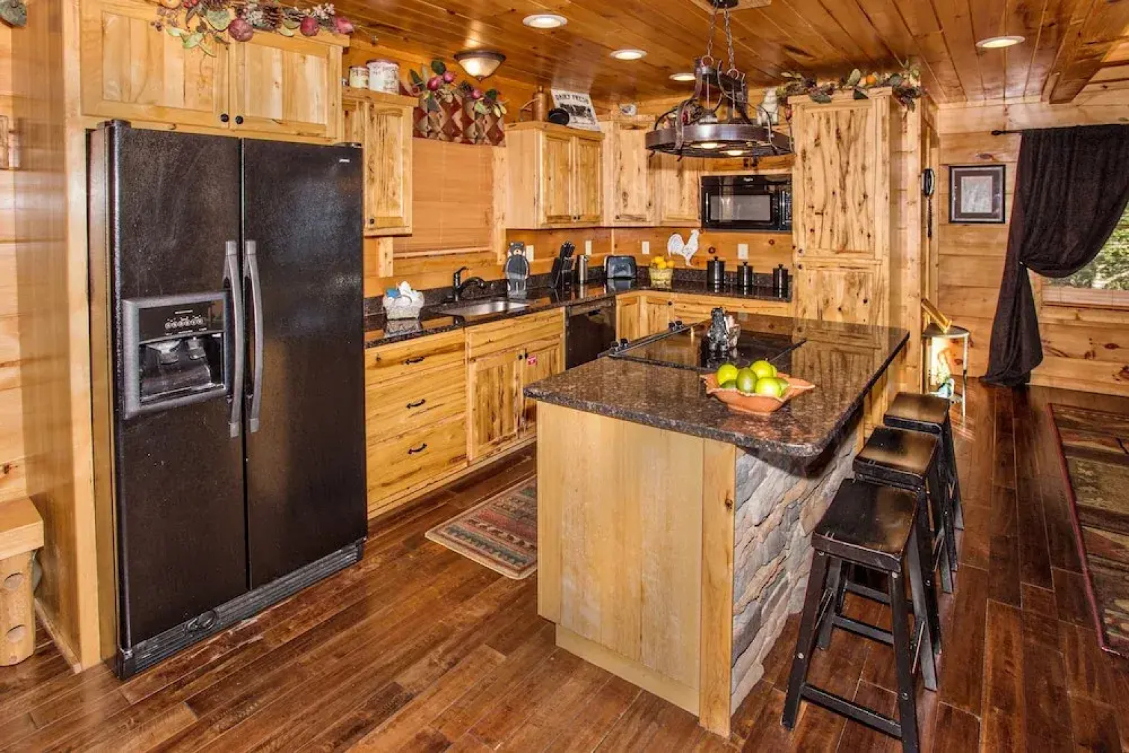 Where Eagles Fly - 4 Br Cabin
