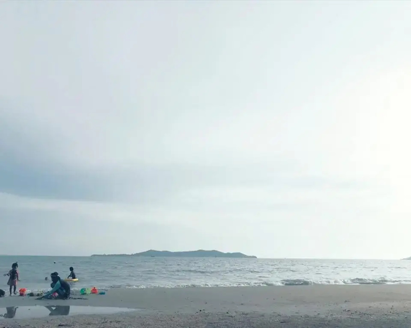 Blue Villa @Pinery Park Beach Rayong 2bdr Villa