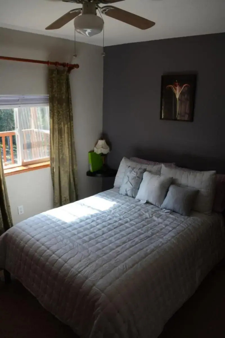 A Hyde Away Inn B&B
