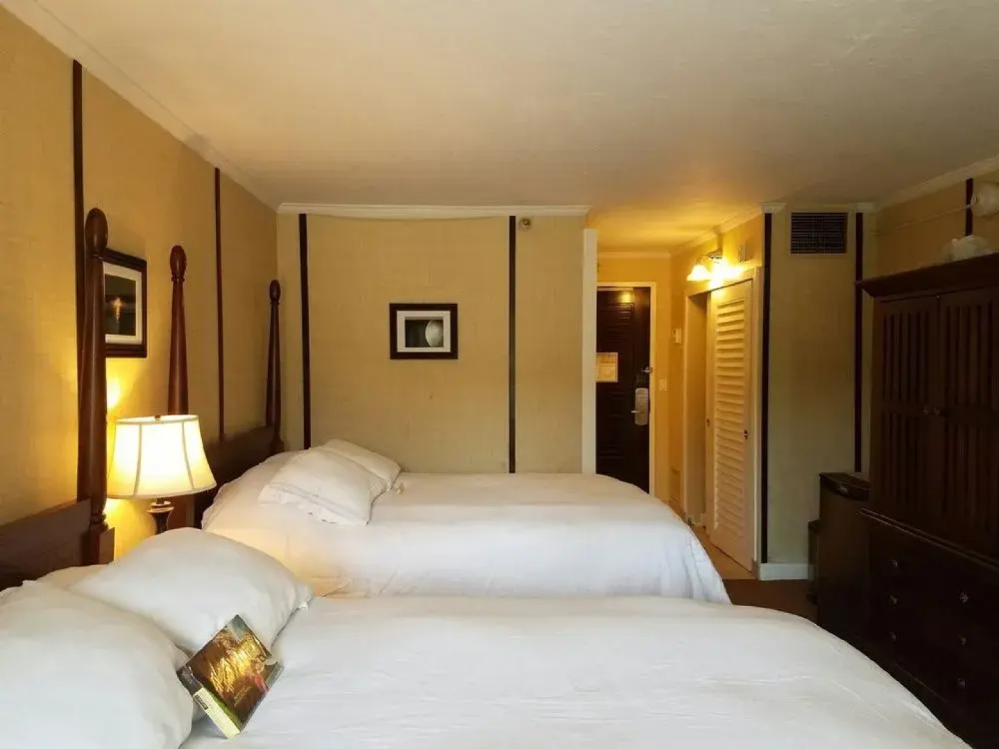 2417 @ Oceanfront Resort Lihue, Kauai Beach Drive