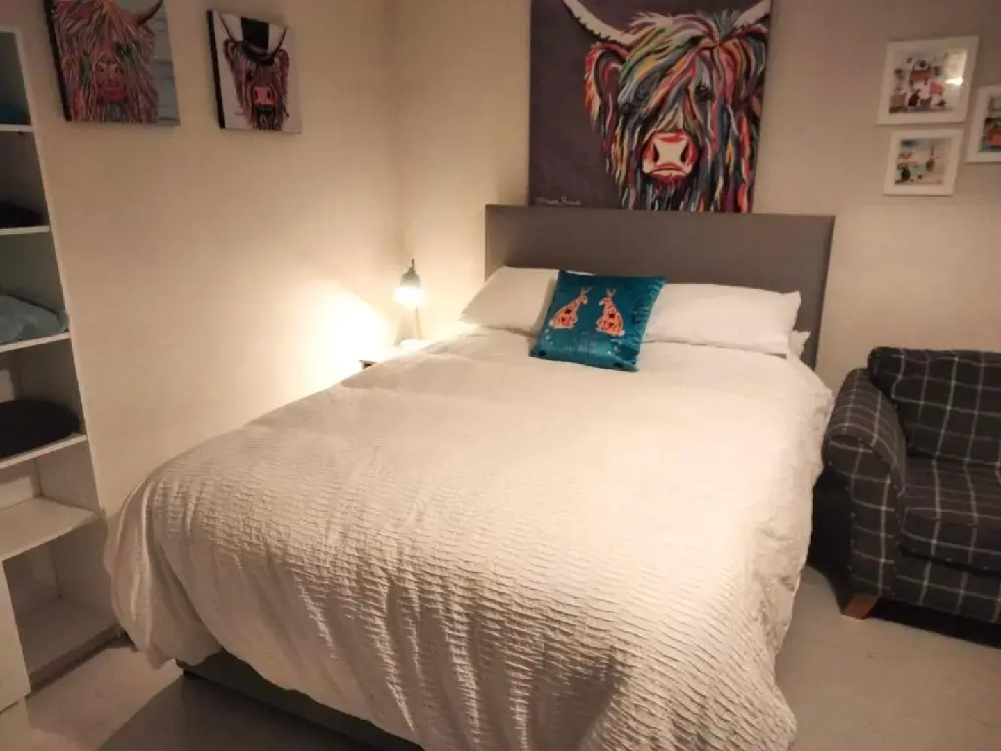 The Studio Castlerock with Hot Tub