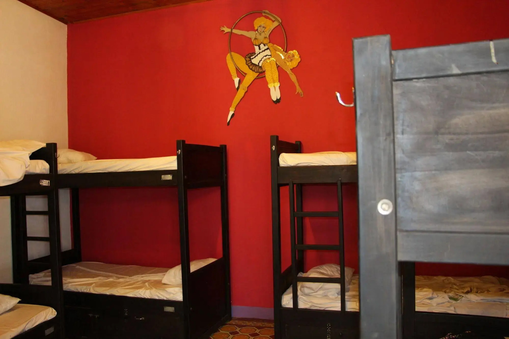 Viajero Cali Hostel & Salsa School