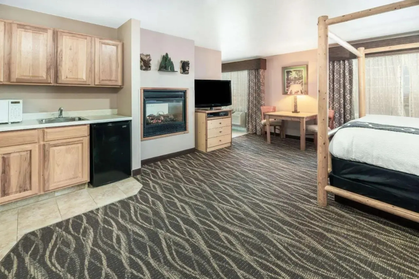La Quinta Inn & Suites by Wyndham Belgrade - Bozeman Airport