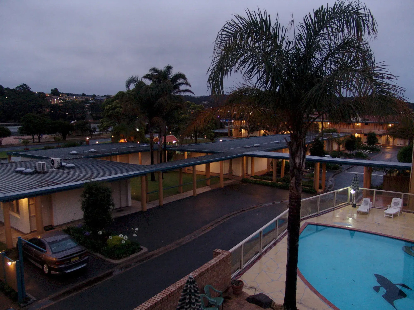 Black Dolphin Motel & Apartments