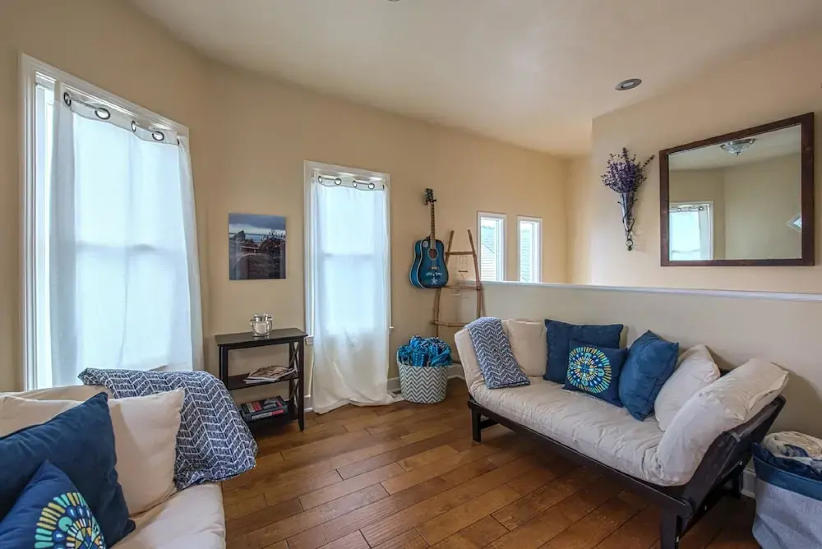 3729 Ocean Park Sanctuary