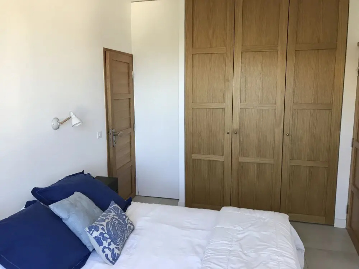 T2 45 M Near Coast Of The Basques