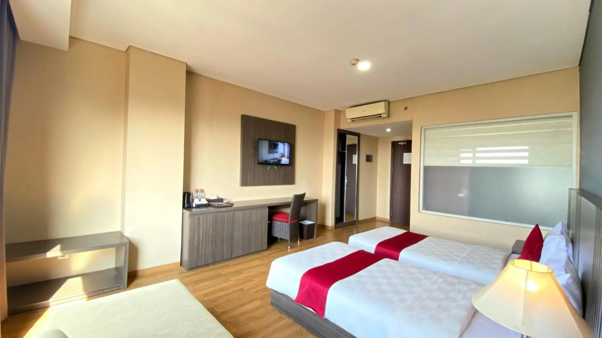 Merapi Merbabu Hotels & Resort Bekasi