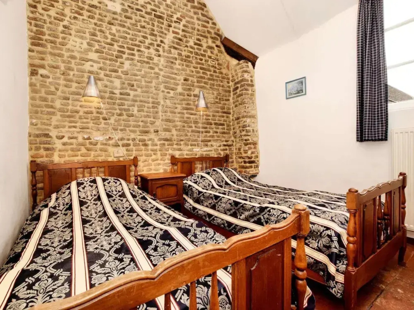 Lovely Holiday Home in Richelle With Barbecue