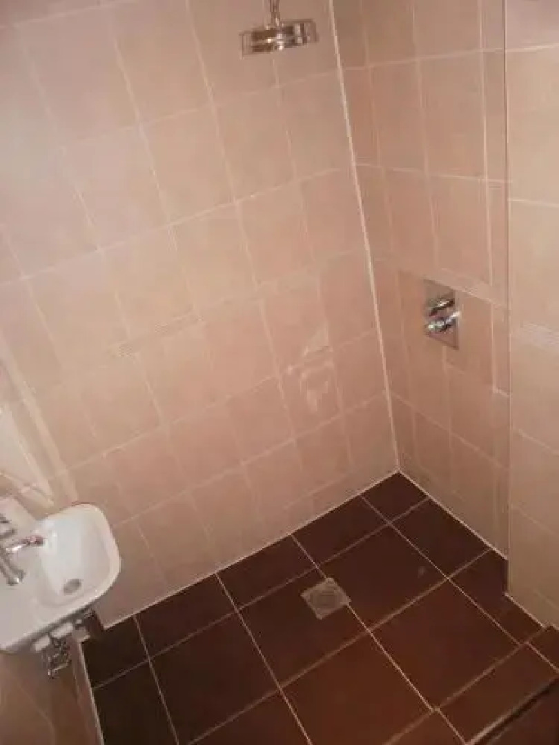 Thirty Five Rosewood