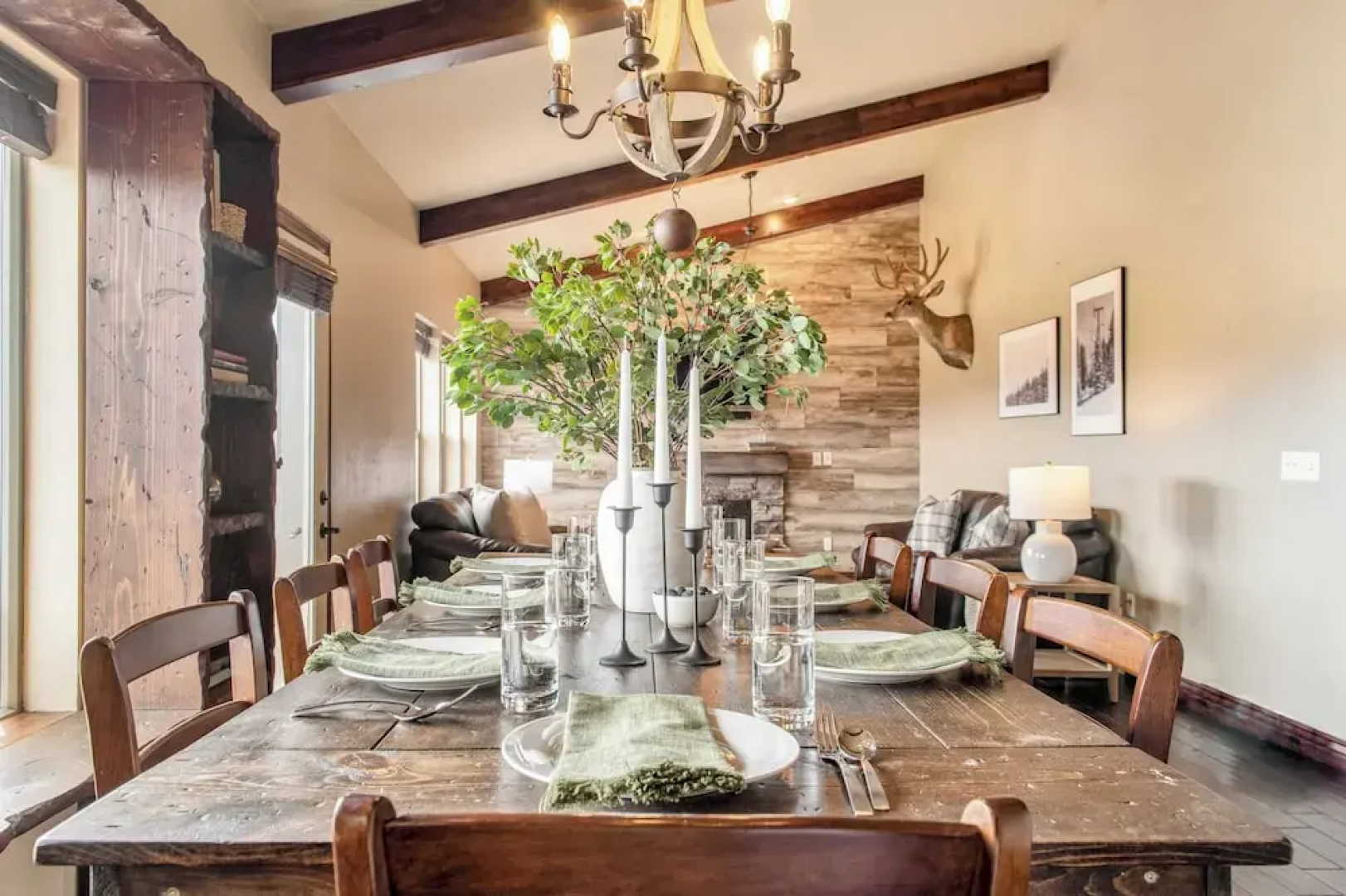 Lucky Bill by Avantstay Lake Views, 15mins to Park City Mtn