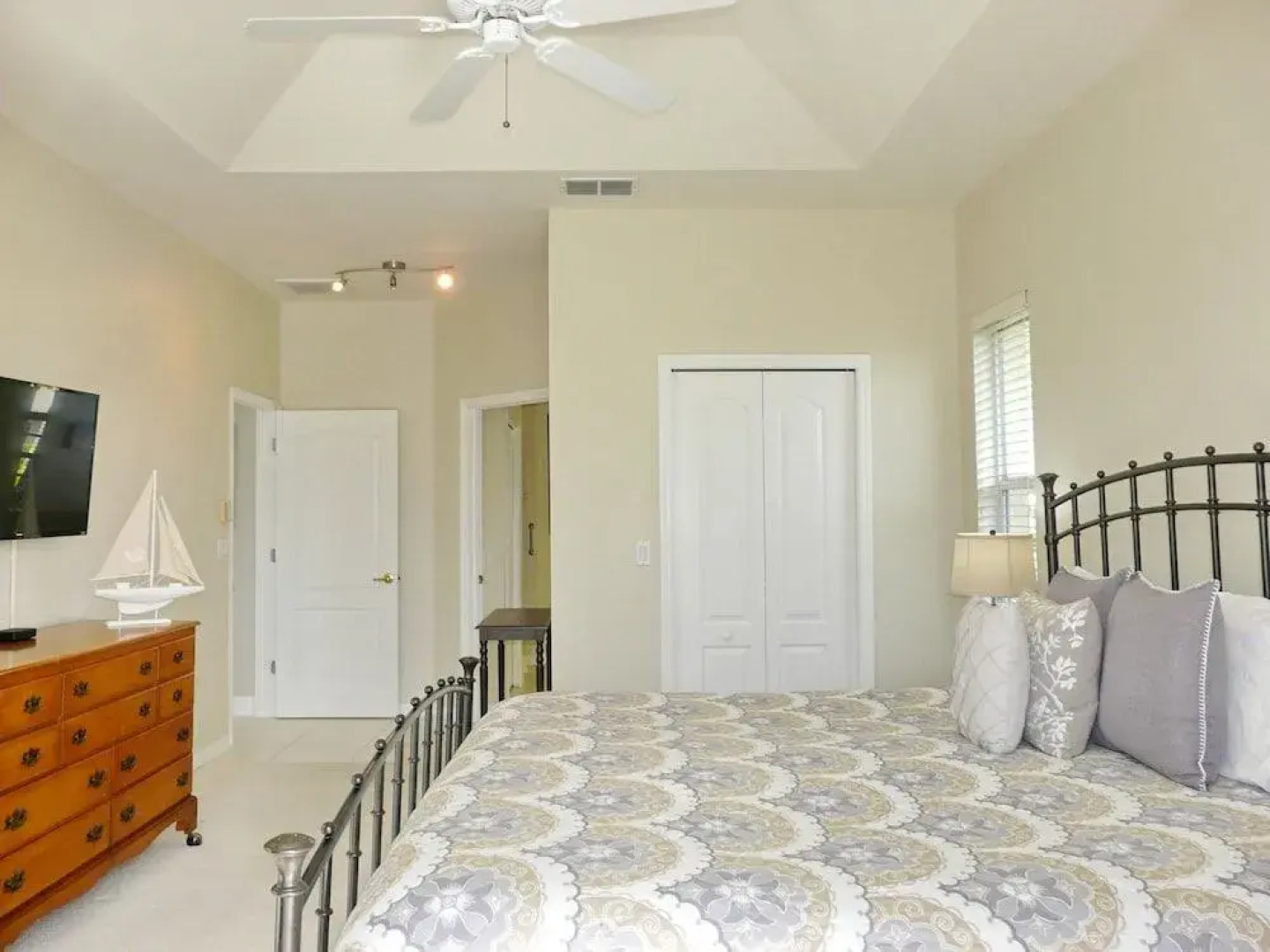 1261 Mariana Court