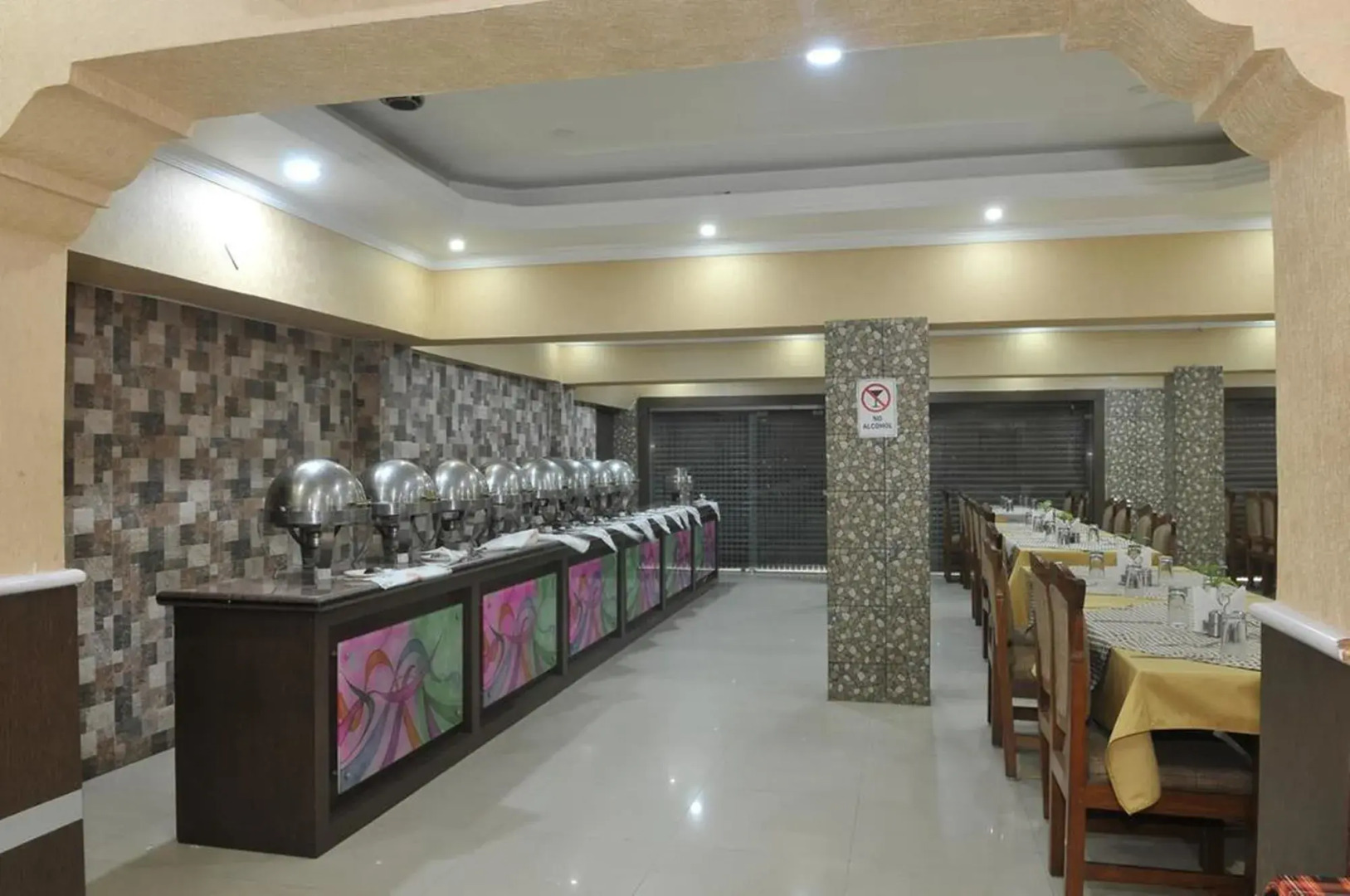 Hotel Delta International