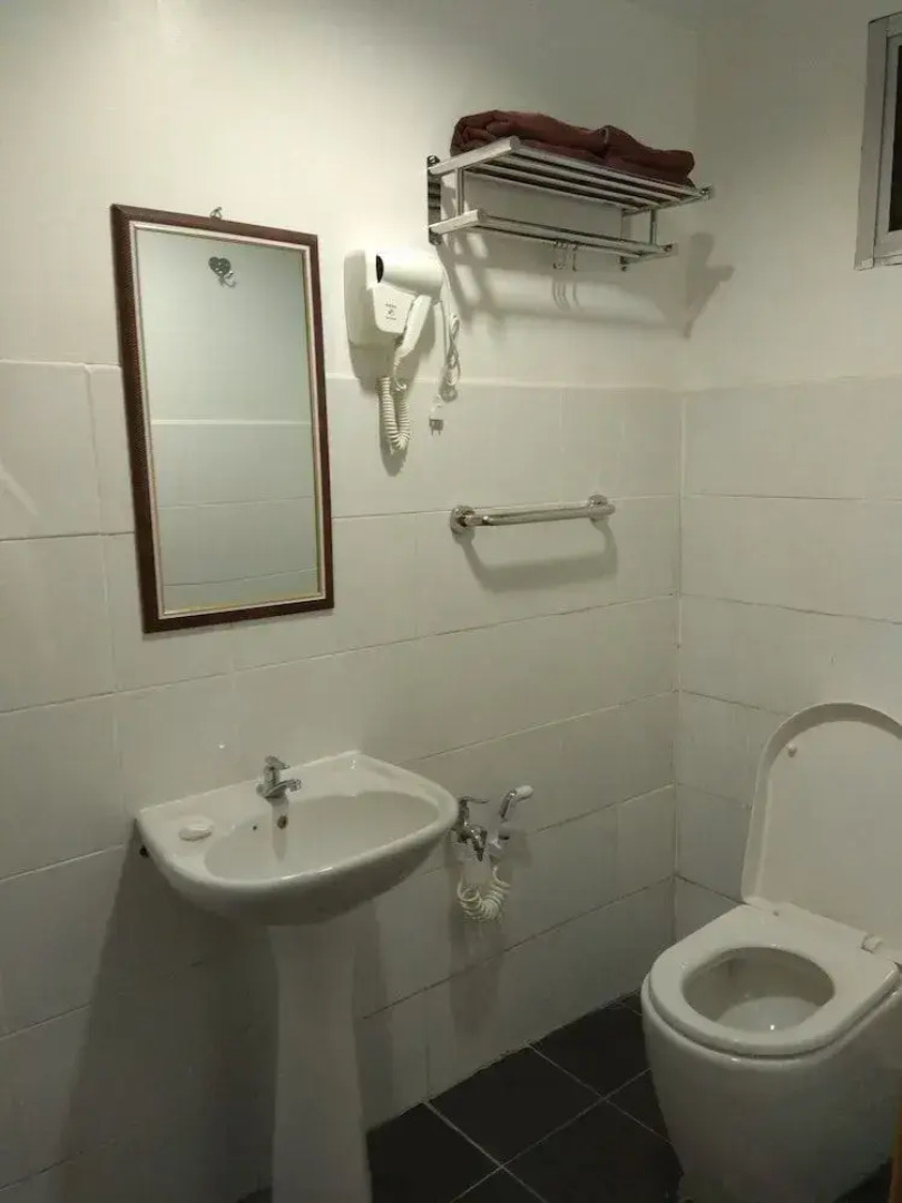 Arung Hayat Sipadan Adventures Lodge