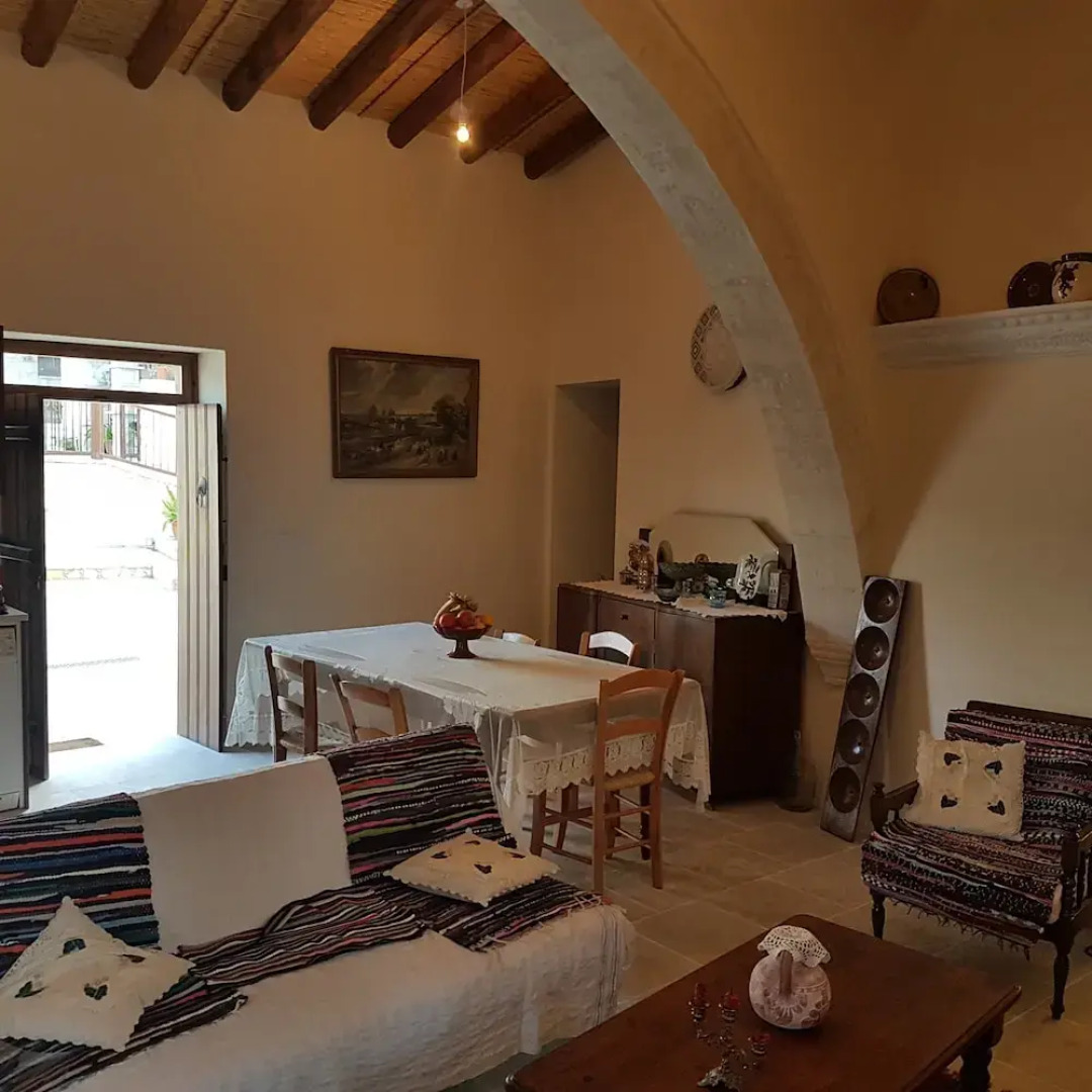 Olympia Traditional Houses