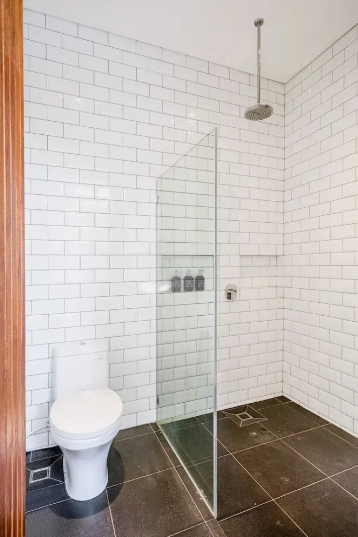 Beefy Dragon Villa by Betterplace