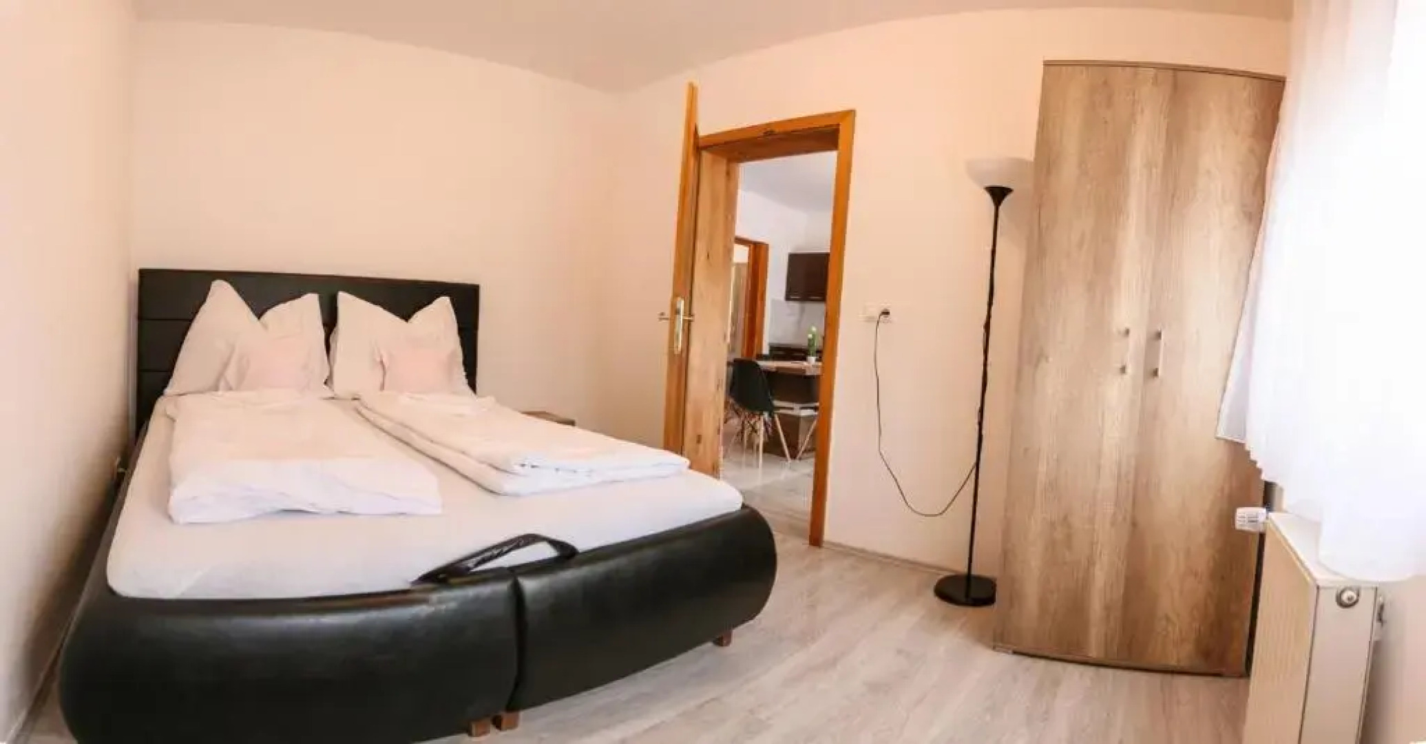 Família Apartmanház