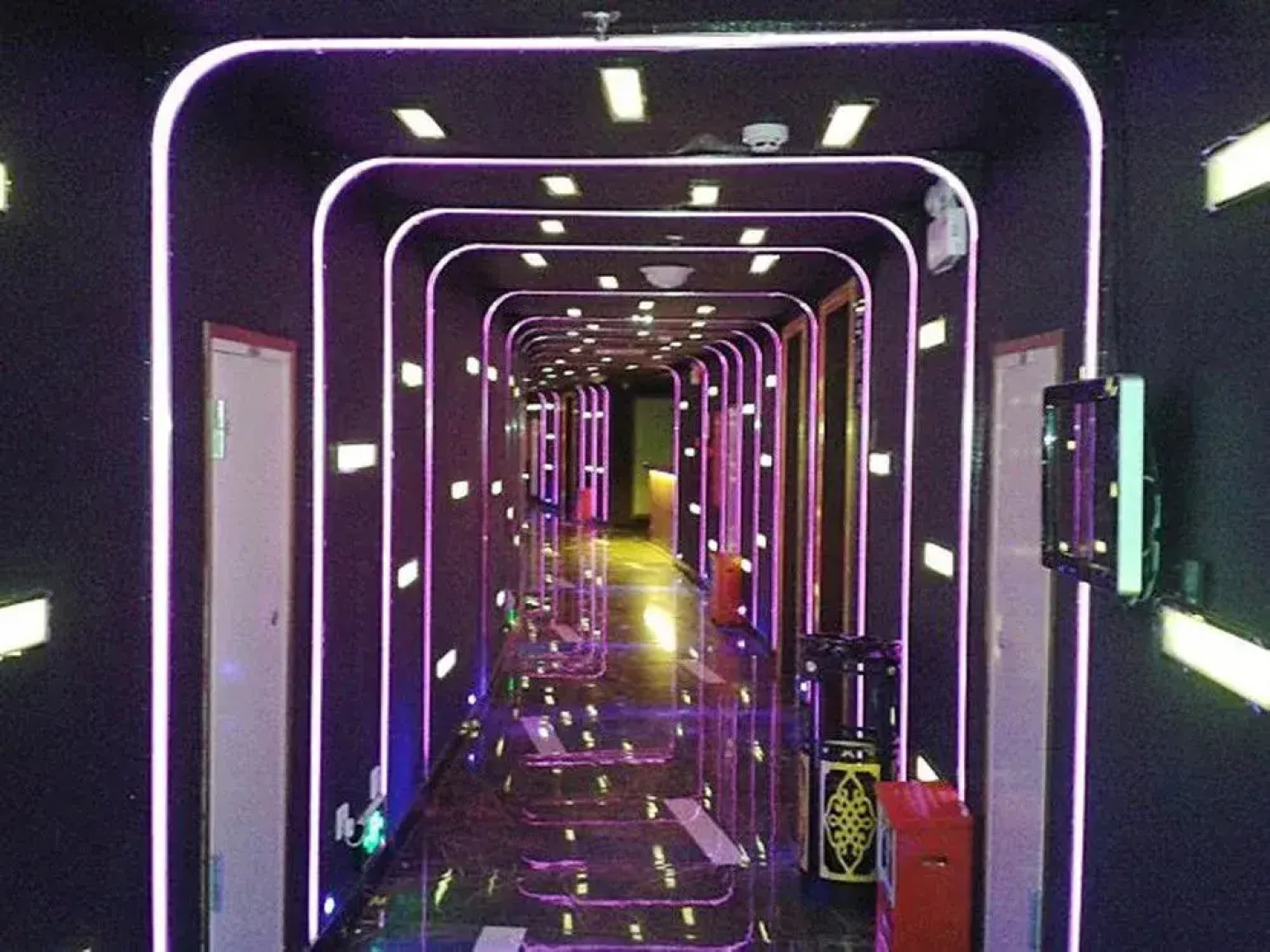 Zhuhai Xinhang Hotel