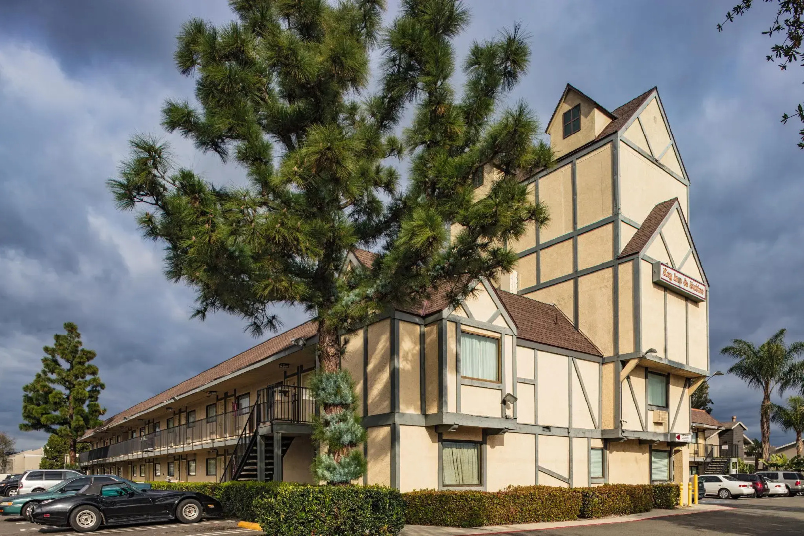Key Inn and Suites