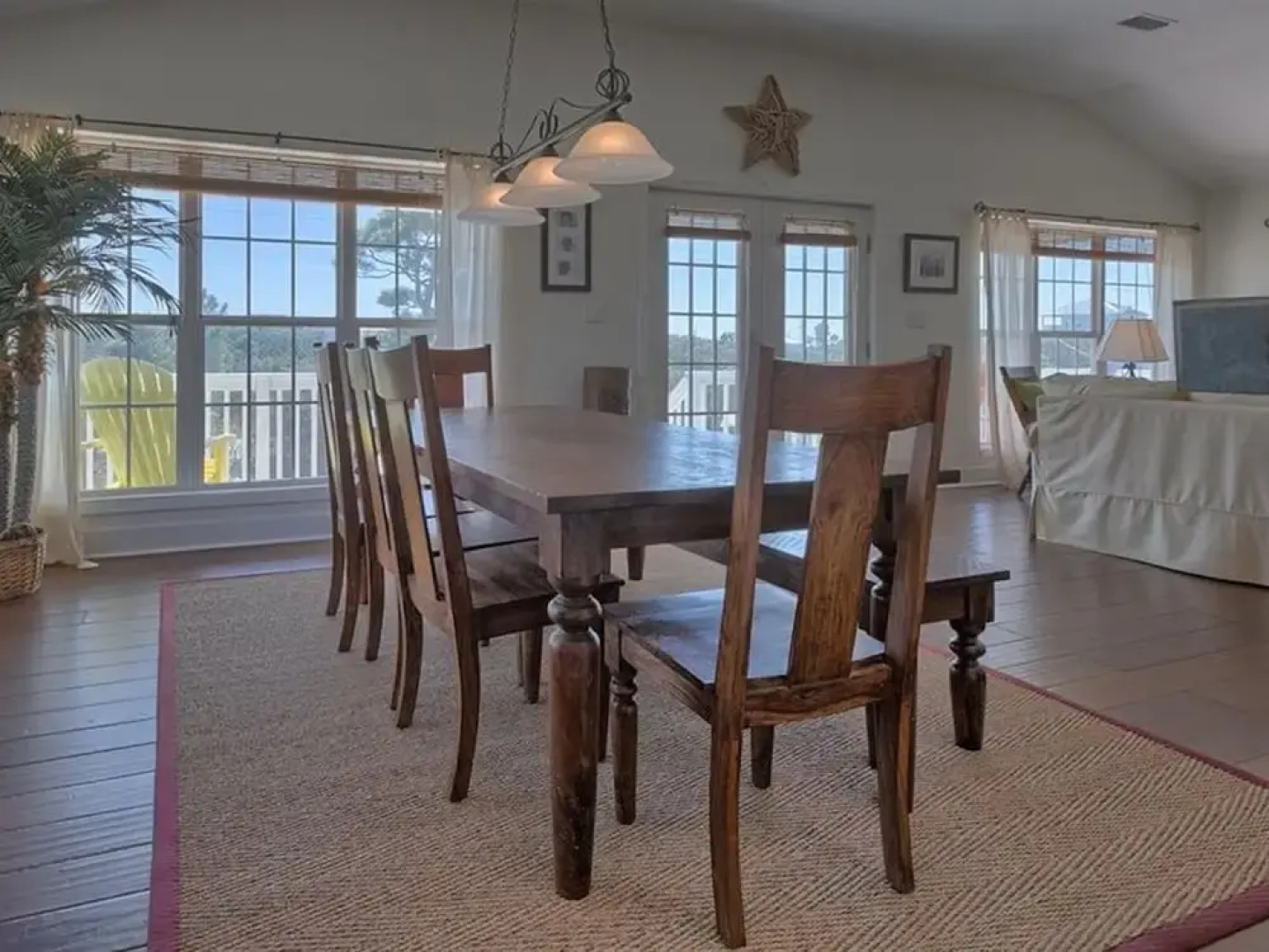 The Crab Hole by Meyer Vacation Rentals