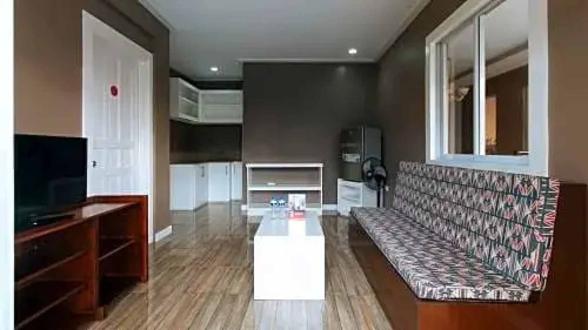 RedDoorz Premium at Trece Indang Road