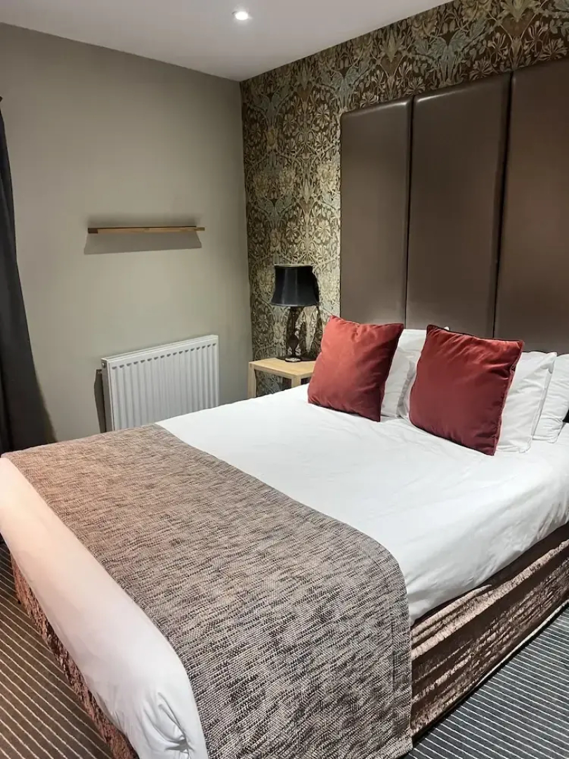 The New Hobbit Hotel Rooms