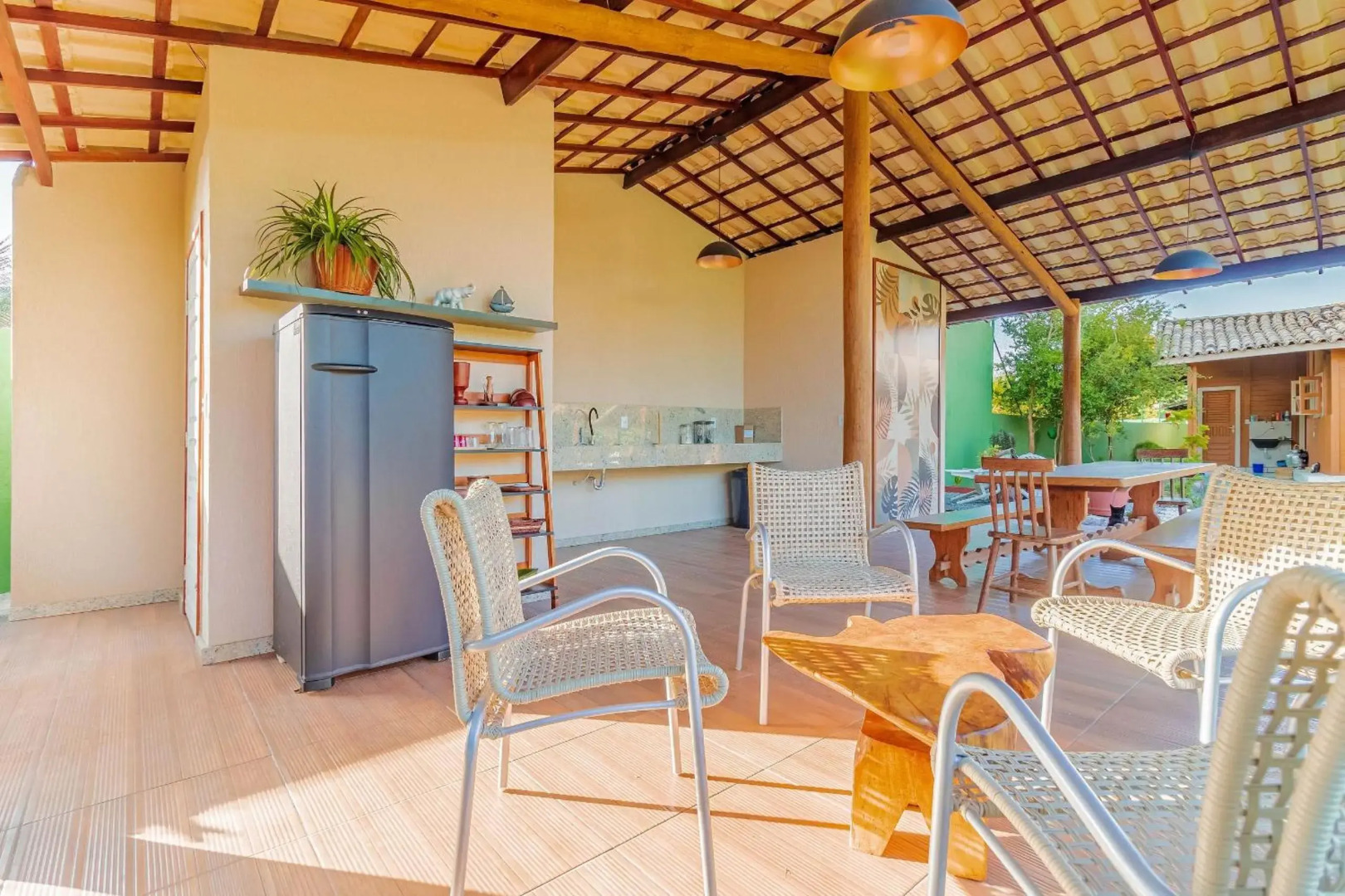 VT04 Excelente Casa 3 Quartos e Piscina