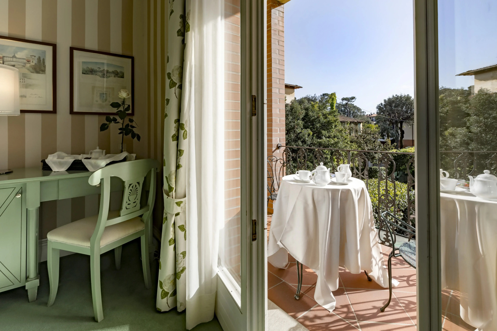 Hotel Franceschi — Villa Mimosa