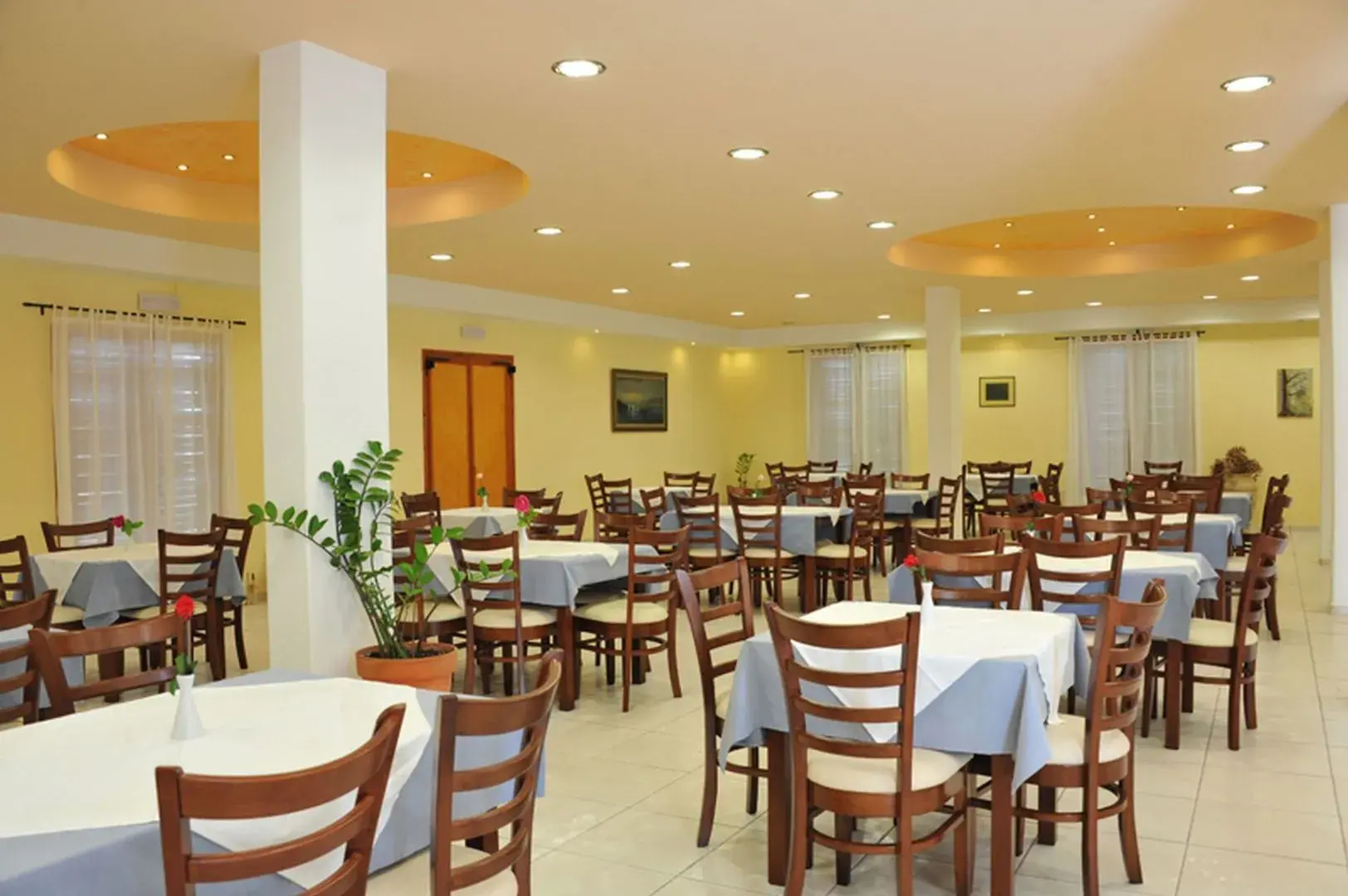 Hotel Eri