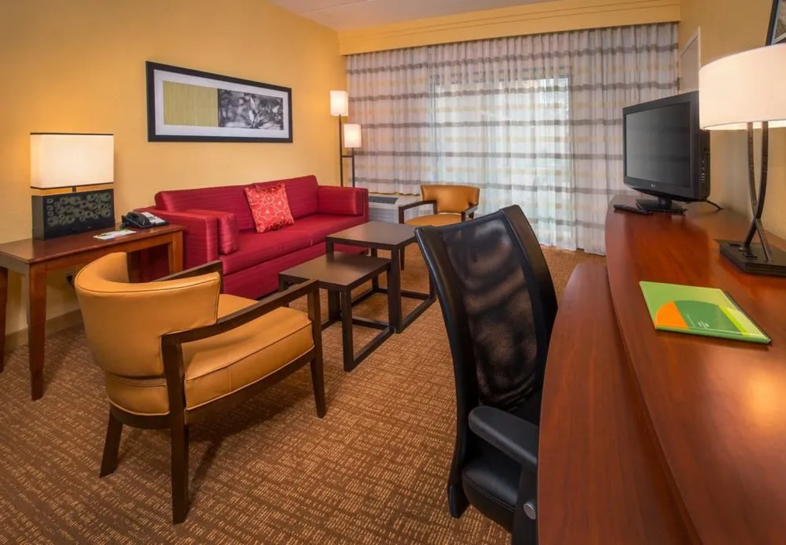 Courtyard Williamsburg Busch Gardens Area