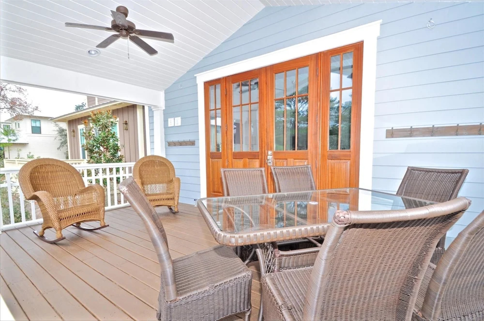 Wine Down Retreat 4 Bedroom Holiday Home By Coastal Dreamin