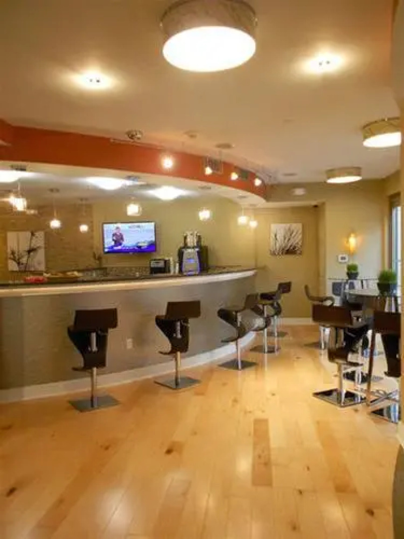 Oakwood At Merritt River