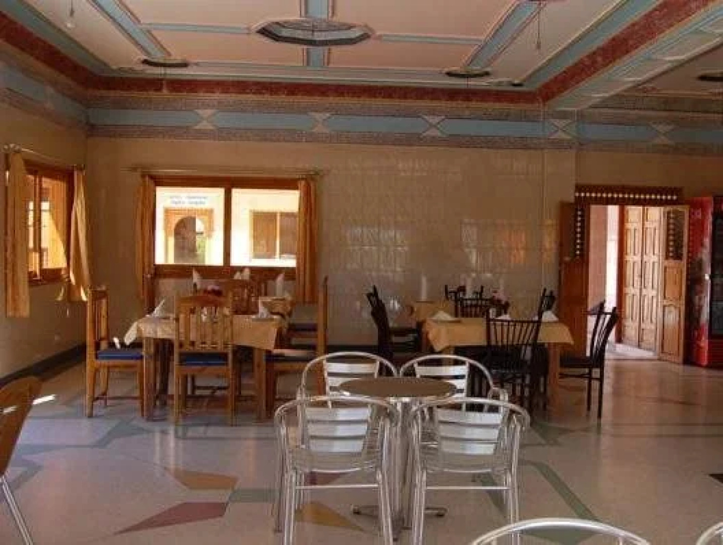 Mandar Saghrou Tazakht Hotel