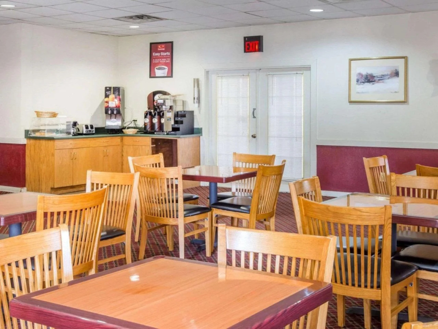 Perry Inn & Suites By Capital O National Fairground GA I 75