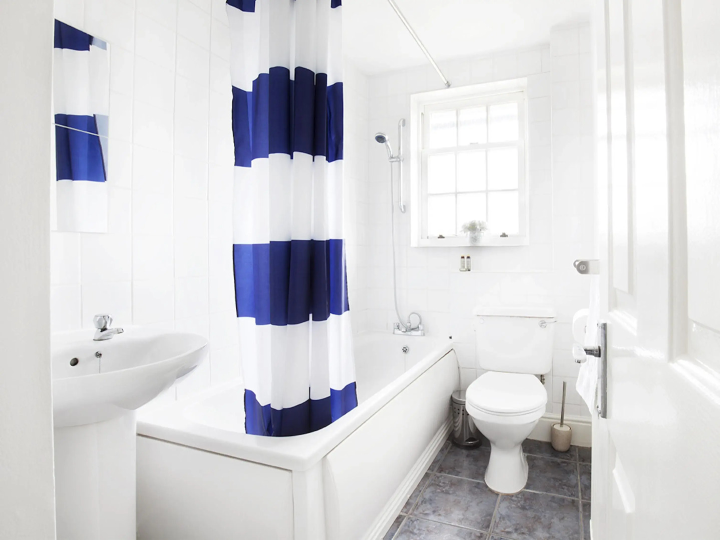 Lloyd Court by City Stay Apartments