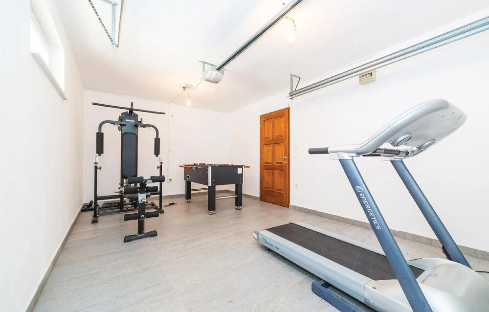 Amazing Home in Trilj with Hot Tub, WiFi & 4 Bedrooms