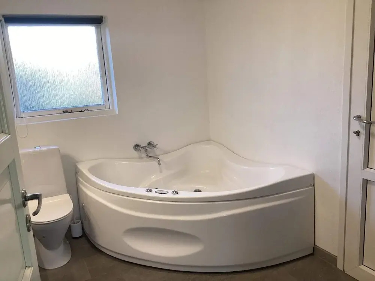 6 Person Holiday Home in Oksbol-by Traum