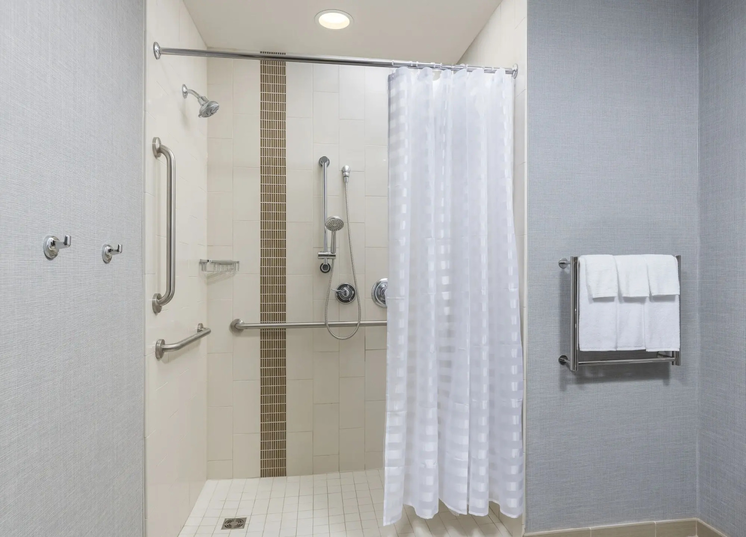 Отель Hyatt Place Canton