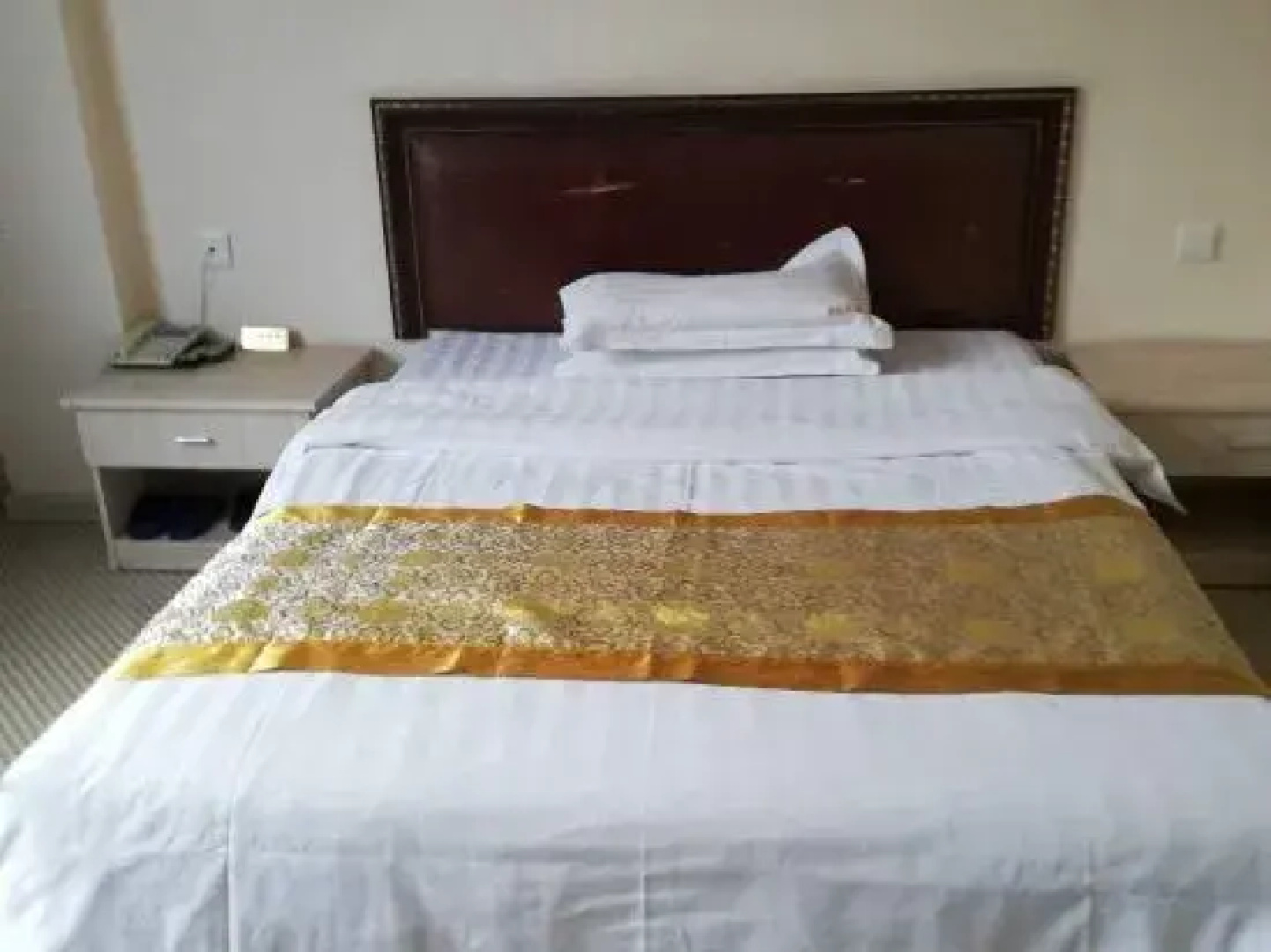 Xingguo Jiehao Hotel