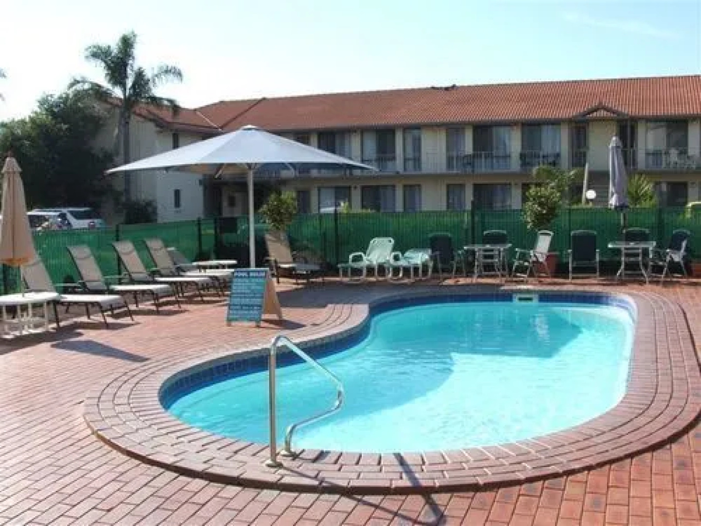 Aquarius Resort Holiday Apartments