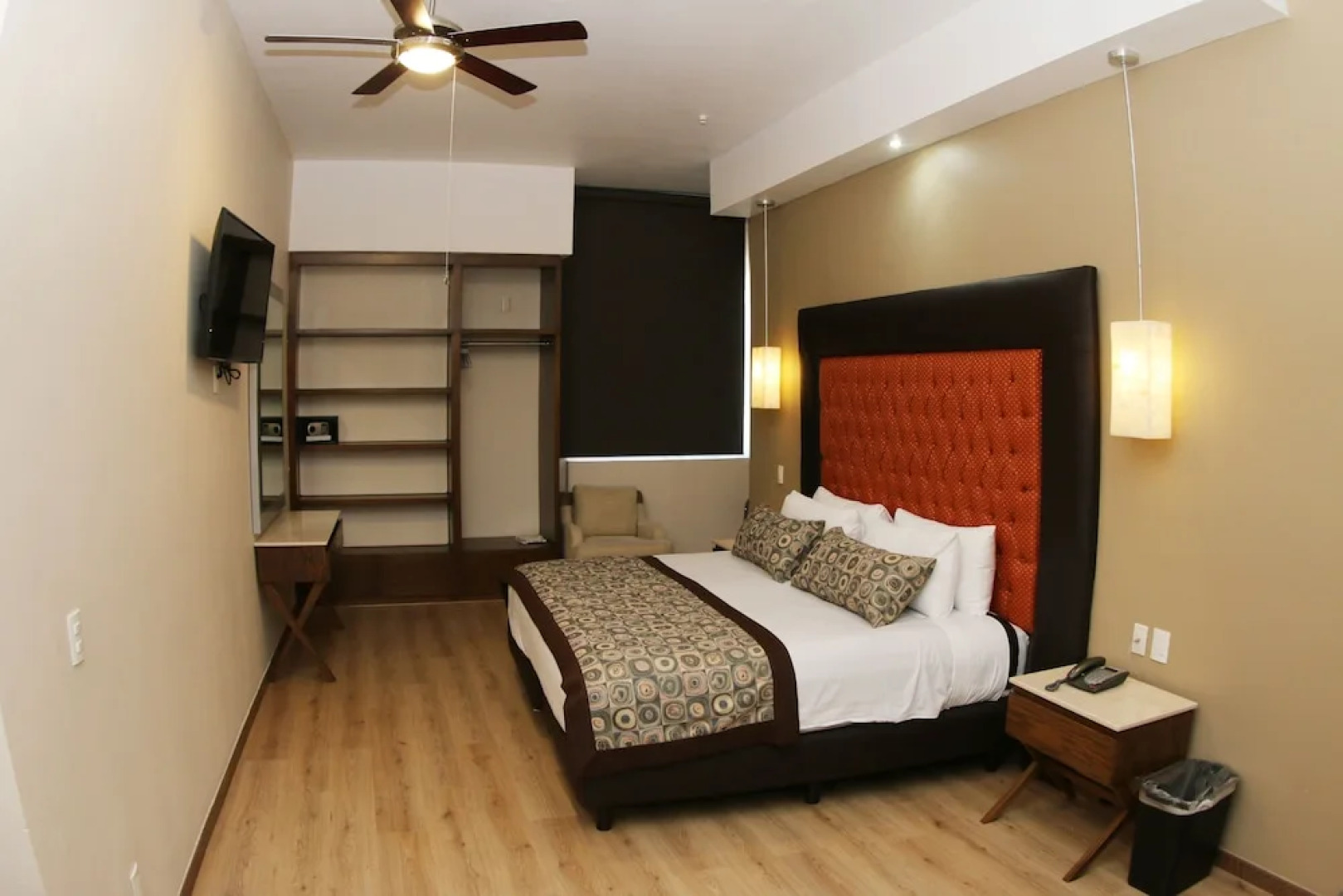 Centriplaza Hotel Suite & Spa