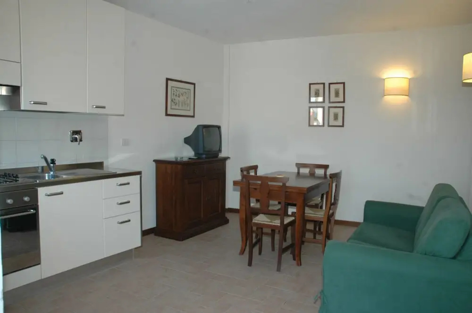 Residenza Torre Acquatino