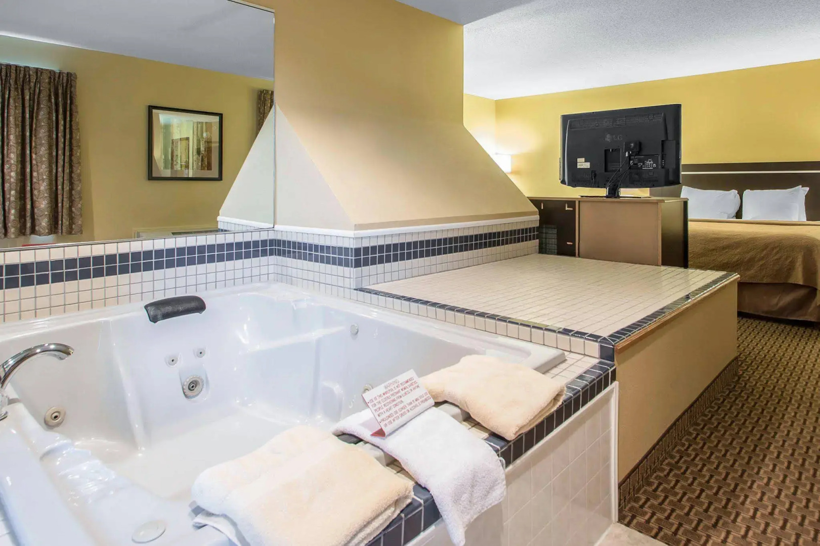 Quality Inn & Suites Sun Prairie Madison East