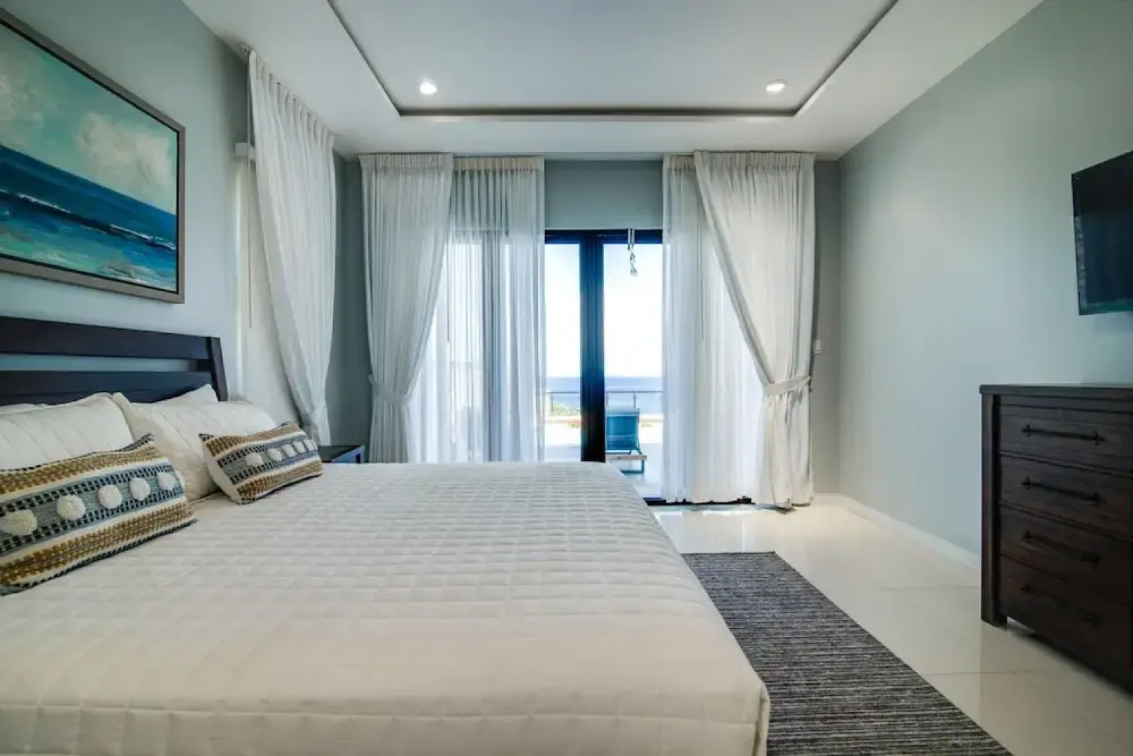 Luxury Oceanfront Villa Fully Staffed Pool Jacuzzi Movie Theatre