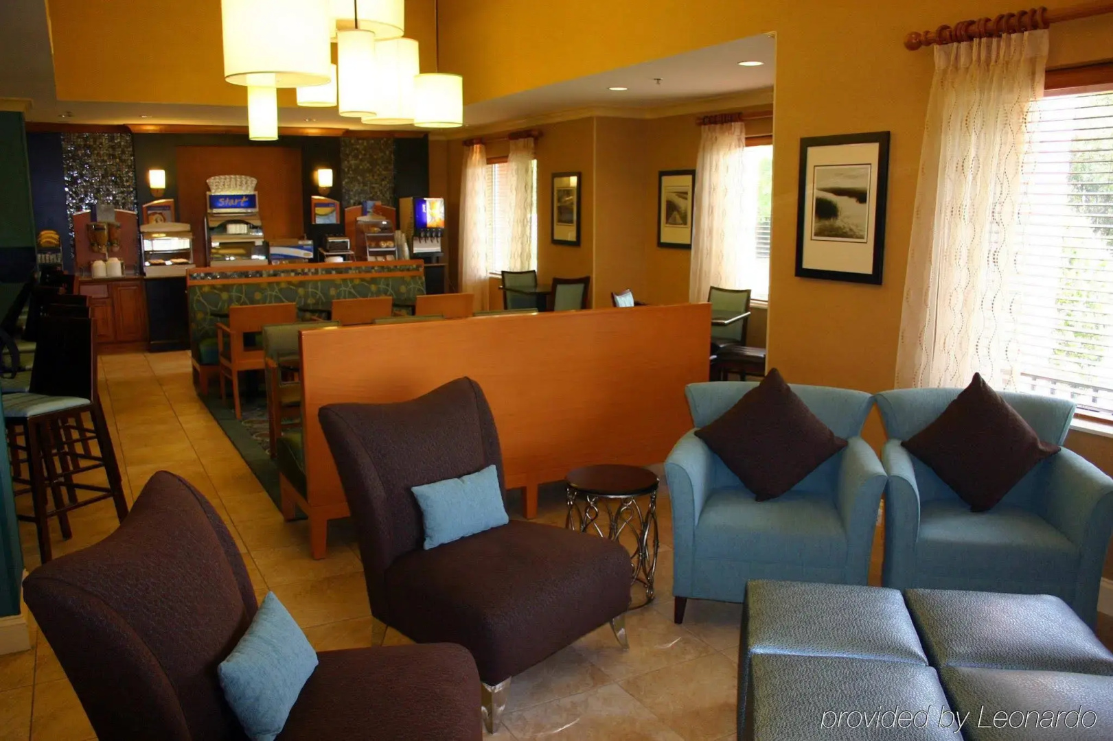 Holiday Inn Express Hotel & Suites Bluffton @ Hilton Head Area