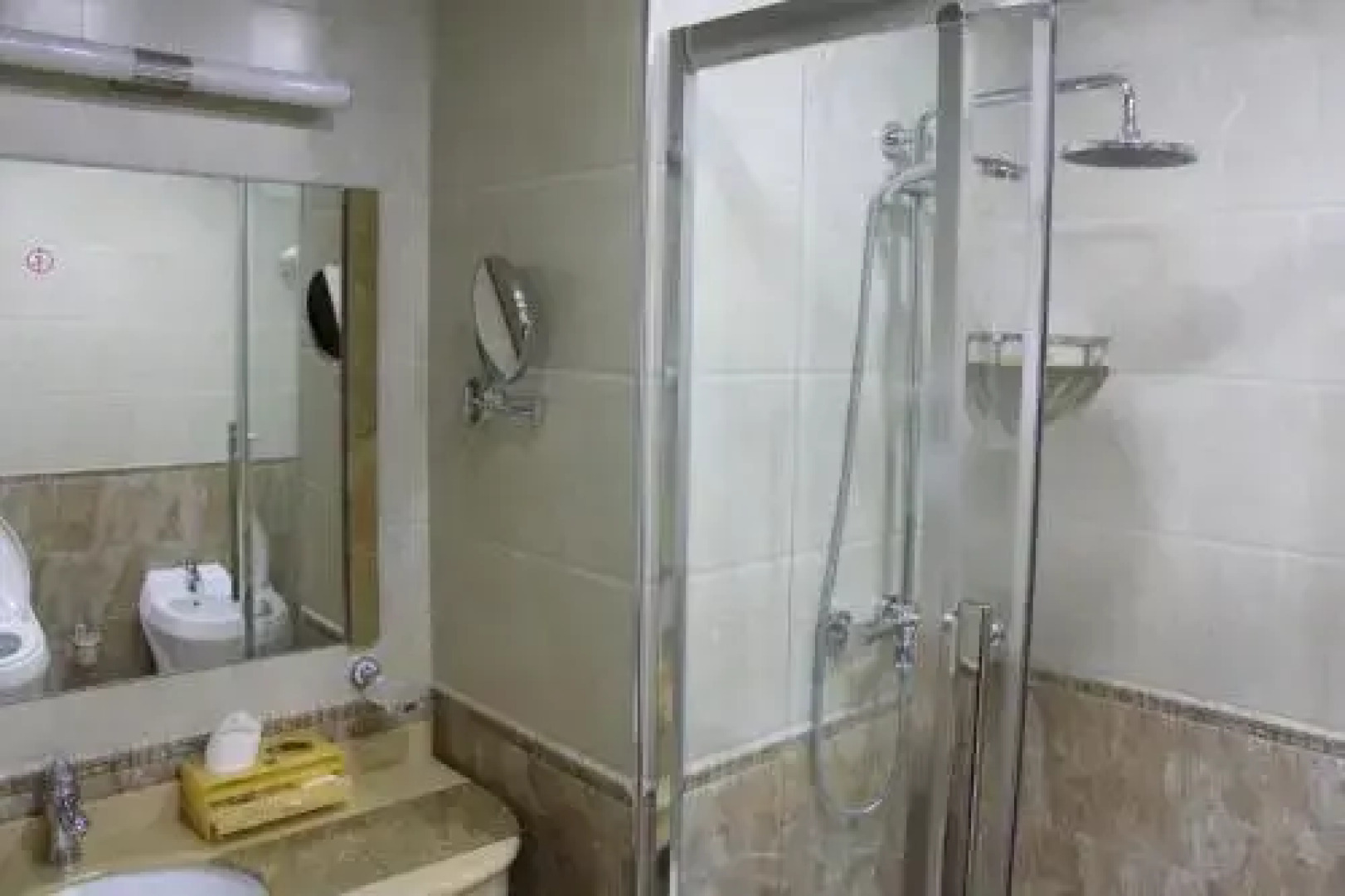 Отель Zargaron Plaza