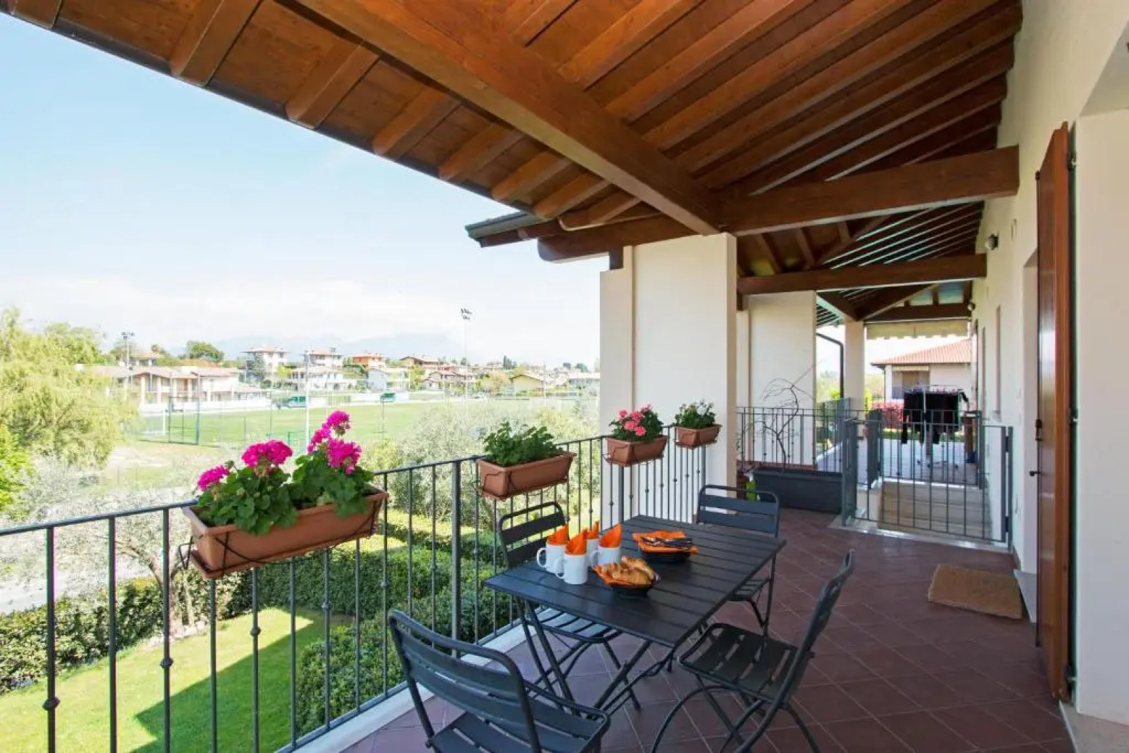 Il Giardino 1 Apartment by Wonderful Italy