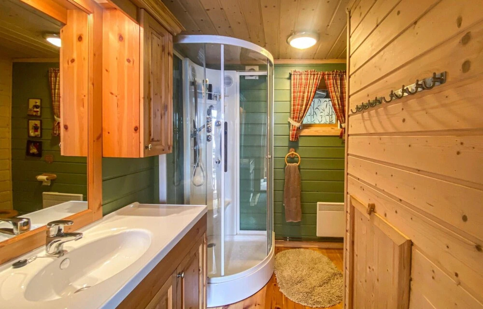 Beautiful Home in Lillehammer With Sauna, Wifi and 5 Bedrooms