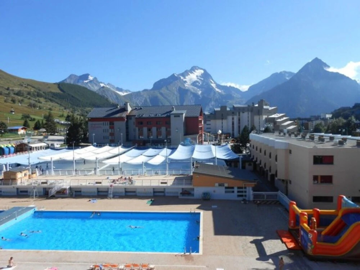 Studio in Les Deux Alpes, With Wonderful Mountain View and Balcony - 50 m From the Slopes
